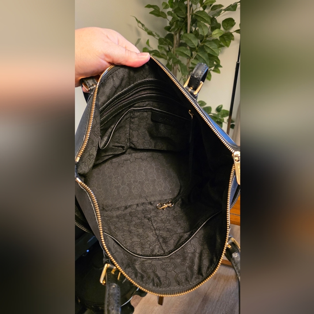 Michael Kors Black Saffiano Leather Tote - Picture 3 of 5
